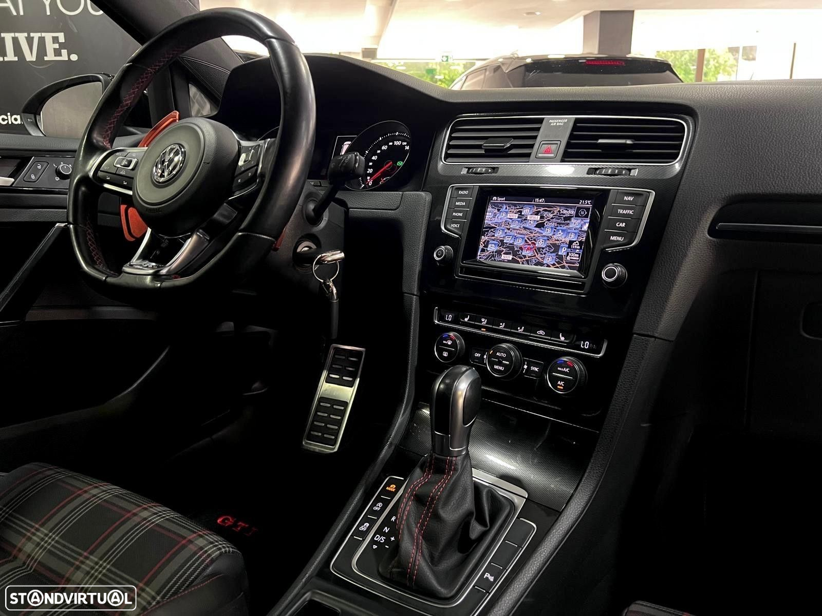 VW Golf 2.0 TSi GTi DSG Performance - 39
