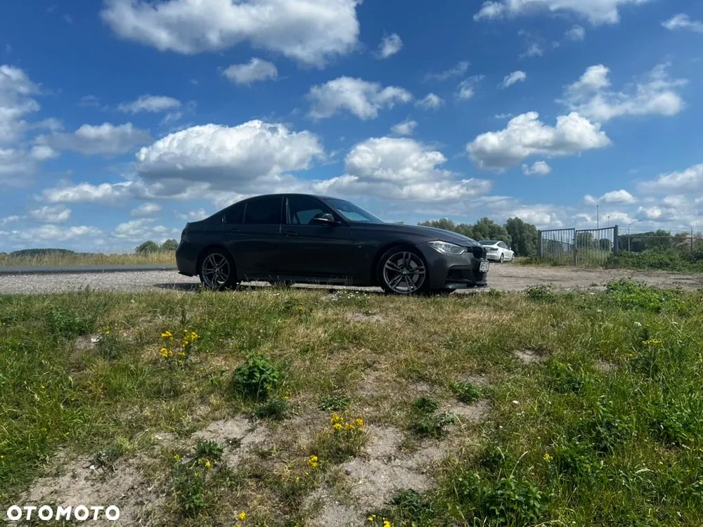 BMW Seria 3 320i Efficient Dynamics Edition Sport Line - 5