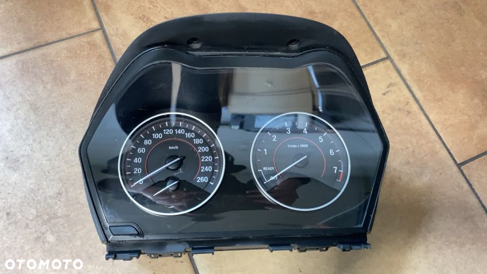 LICZNIK BMW F20 F21 SPORT BENZYNA - 1