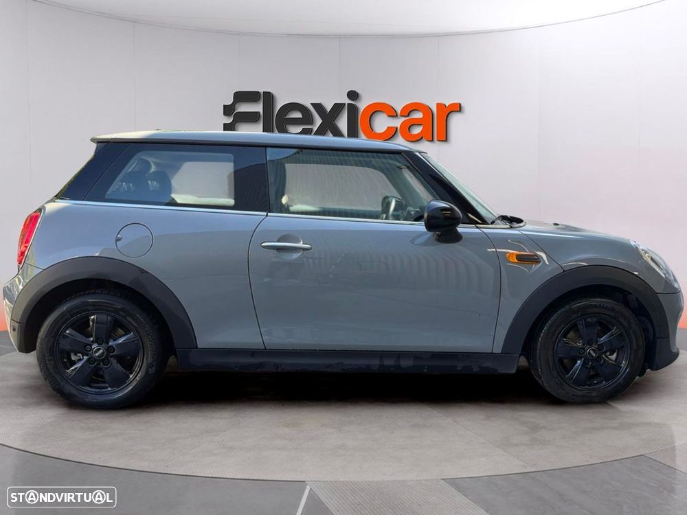 MINI 3 Portas One D - 3