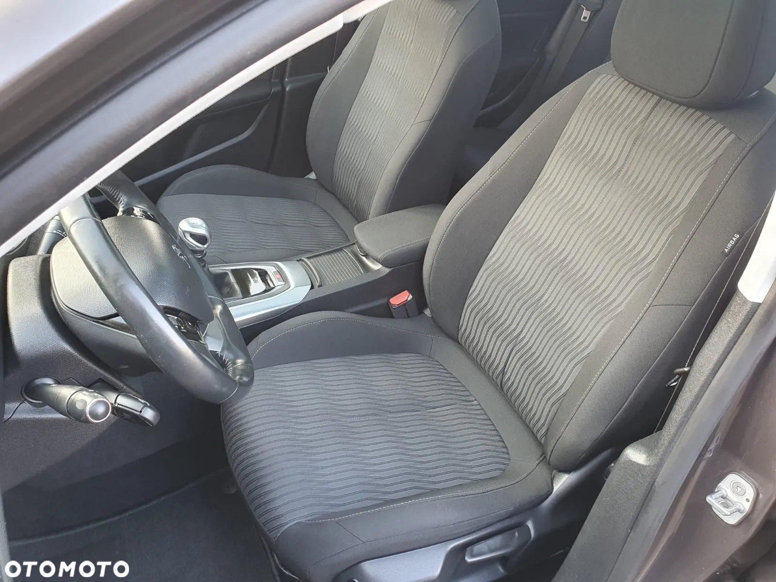 Peugeot 308 HDi FAP 150 Allure - 21
