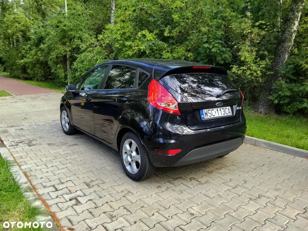Ford Fiesta - 5