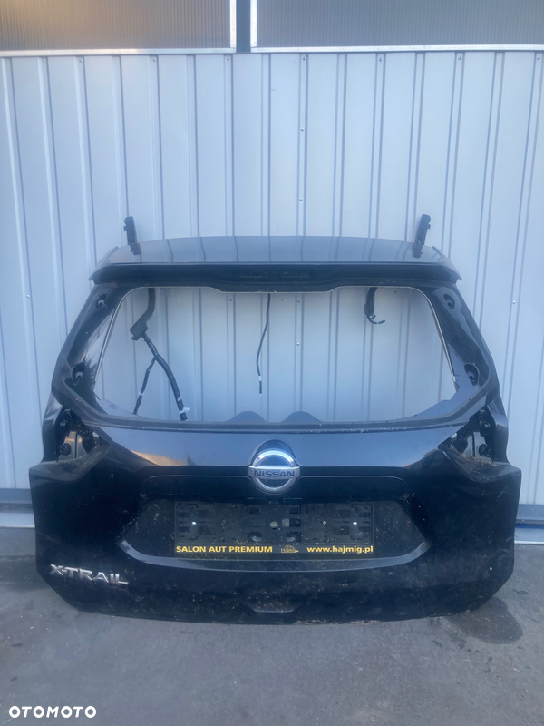 NISSAN X-TRAIL 3 III T23 X TRAIL XTRAIL  KLAPA TYLNA tył BAGAŻNIKA TYLNIA CZARNA Wwa