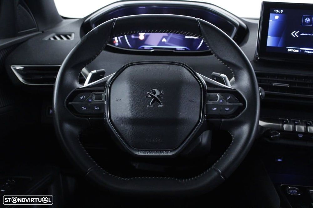 Peugeot 5008 1.2 PureTech Allure Pack EAT8 - 19