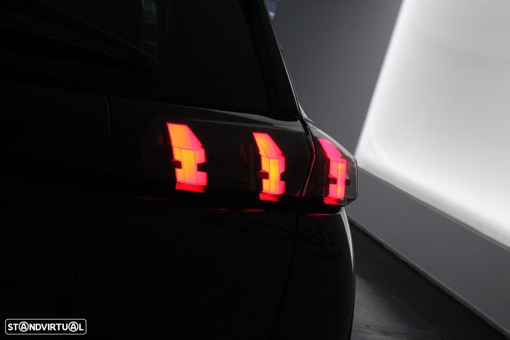 Peugeot e-2008 50 kWh Allure Pack - 42