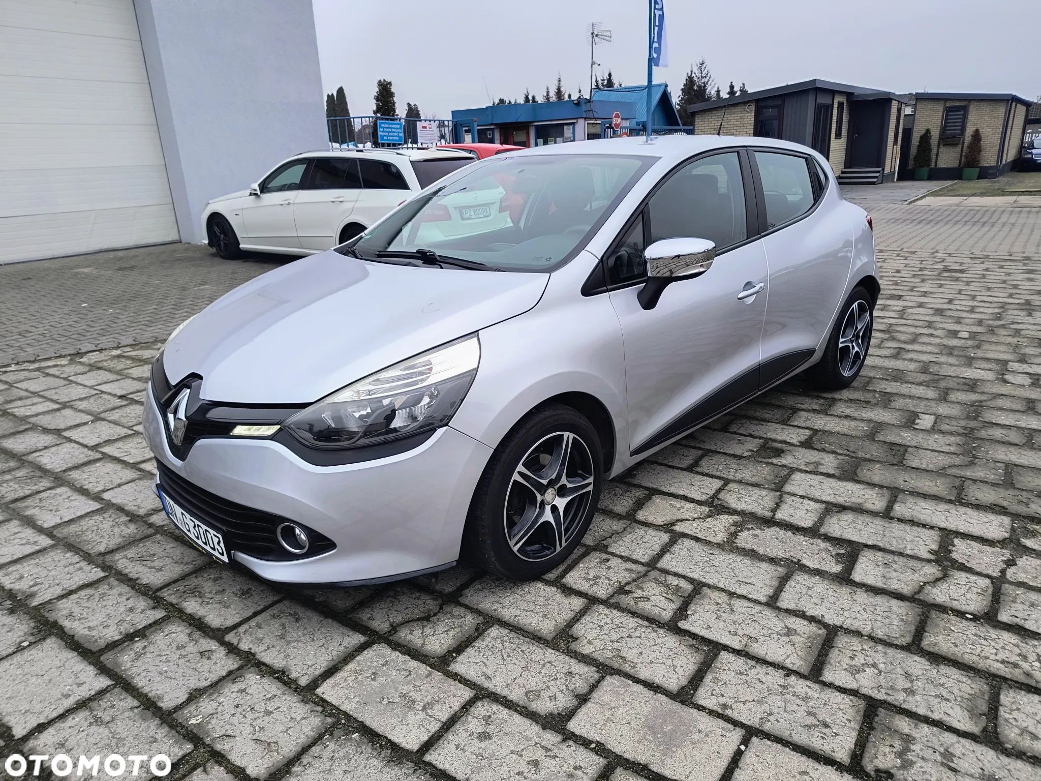 Renault Clio - 1