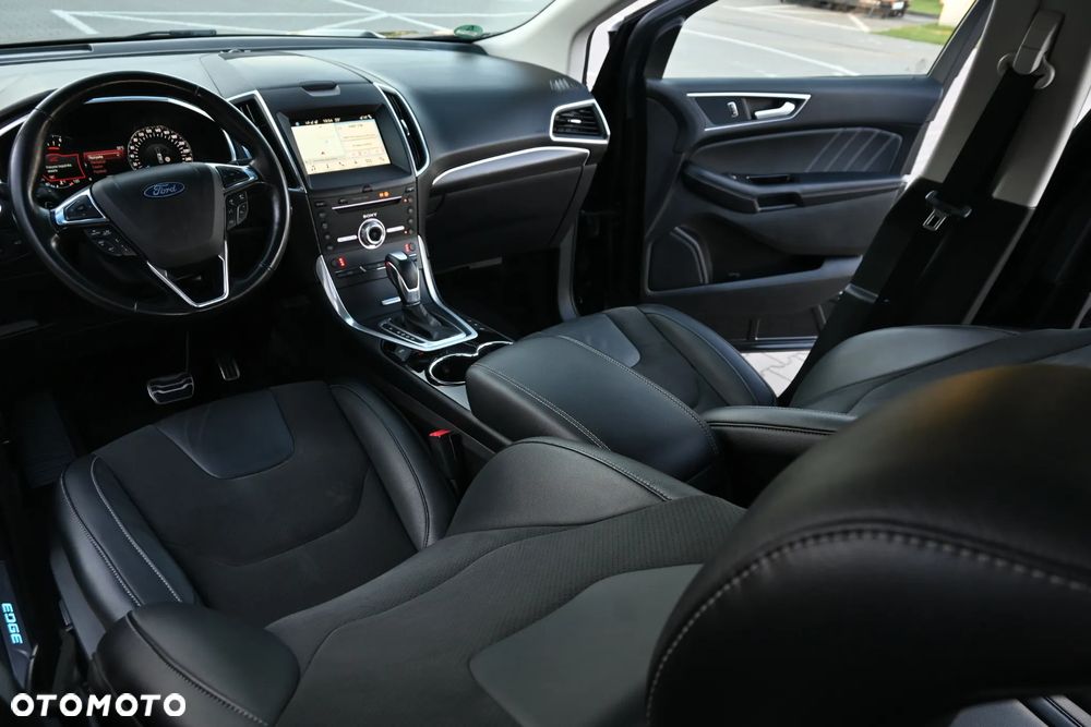 Ford Edge 2.0 EcoBlue Twin-Turbo 4WD ST-Line - 32