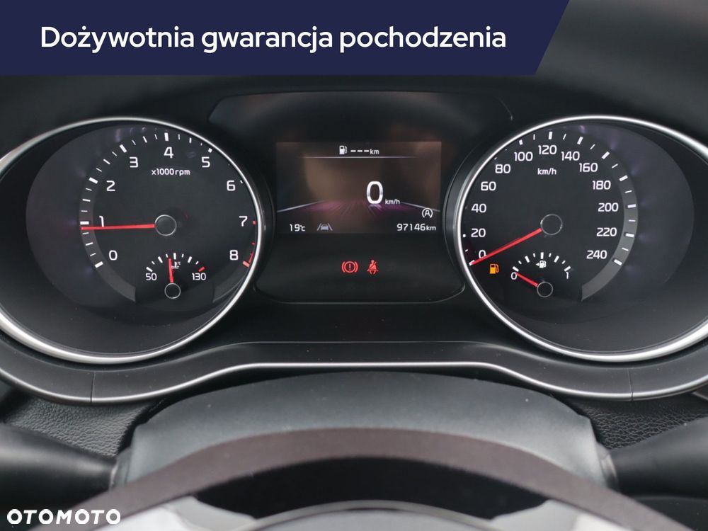 Kia Ceed - 13