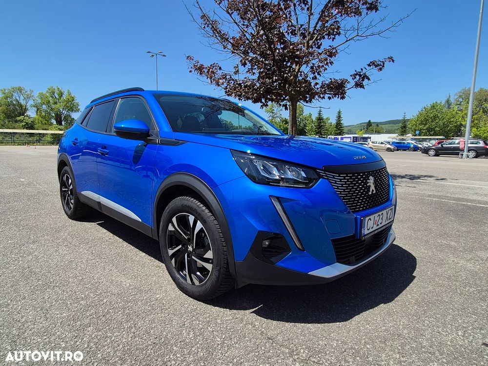 Peugeot 2008 1.2 L PureTech STT EAT8 Allure - 11