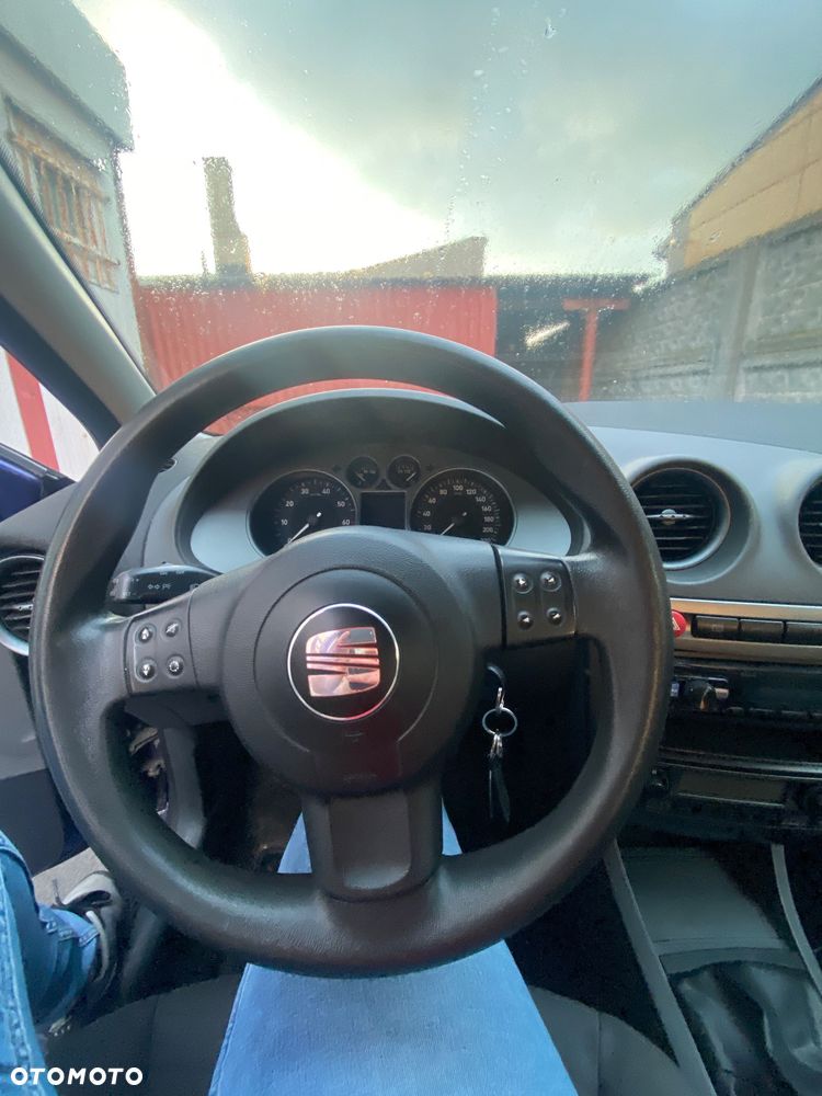 Seat Ibiza 1.2 12V Reference - 16