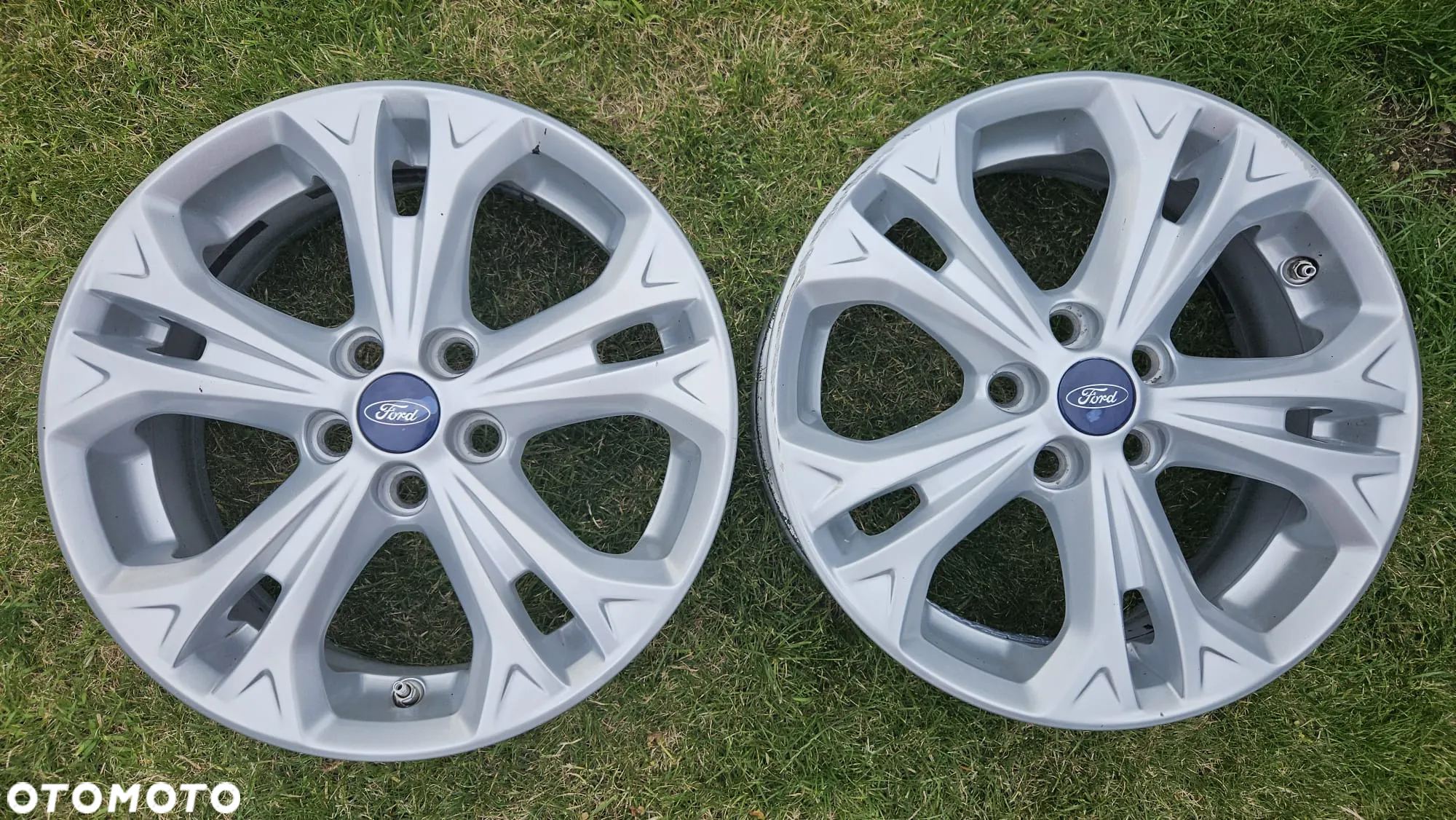 2x Felgi aluminiowe 17" m.in. Ford S-Max - 3