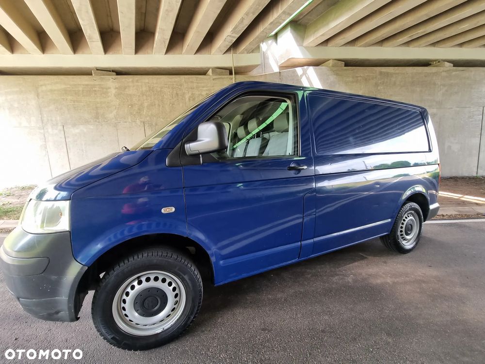 Volkswagen T5 - 20