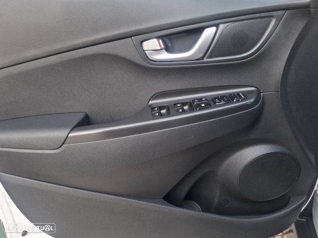 Hyundai Kauai 39 kWh Premium - 28