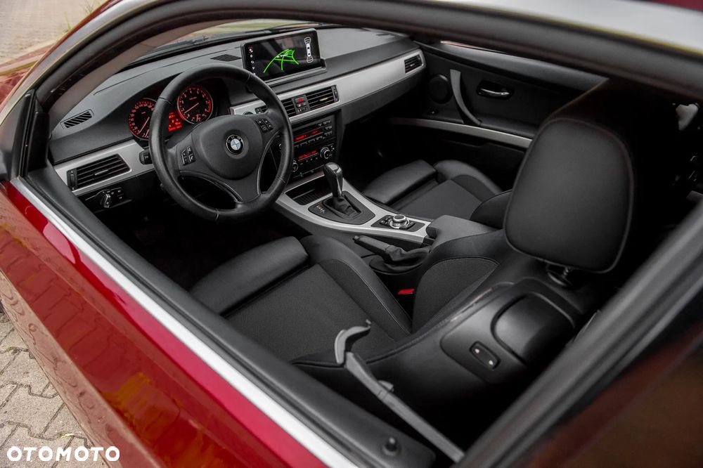 BMW Seria 3 335i xDrive Coupe Edition Exclusive - 15