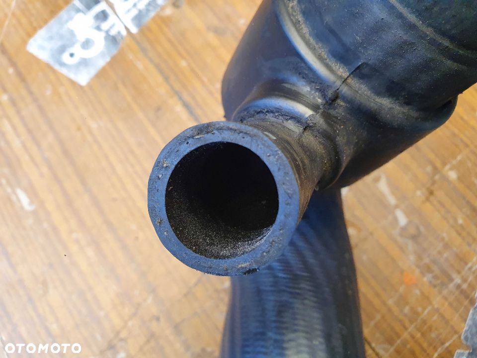 Przewod 8E0145832D 8E0145838G 8E0145834F Rura Powietrza Kolanko Waz Intercooler 1.8 T Audi A4 B6 B7 - 13