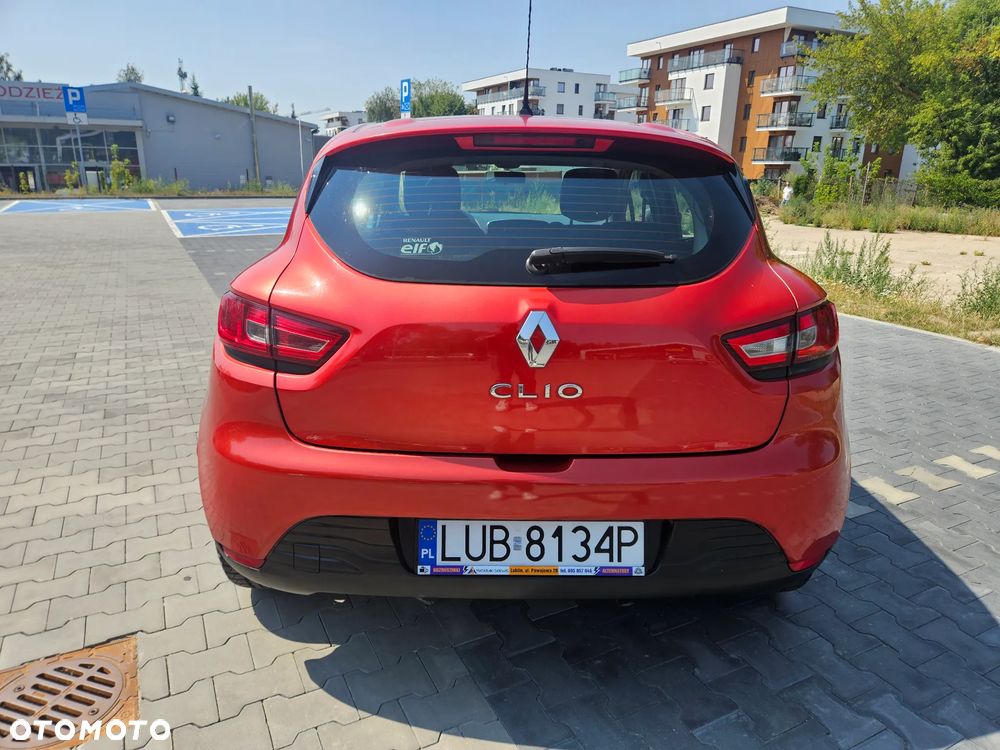 Renault Clio 1.2 16V Expression - 6