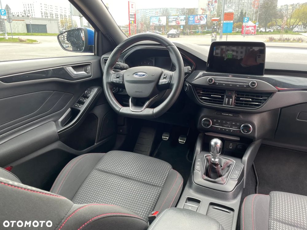 Ford Focus 1.0 EcoBoost ST-Line - 22