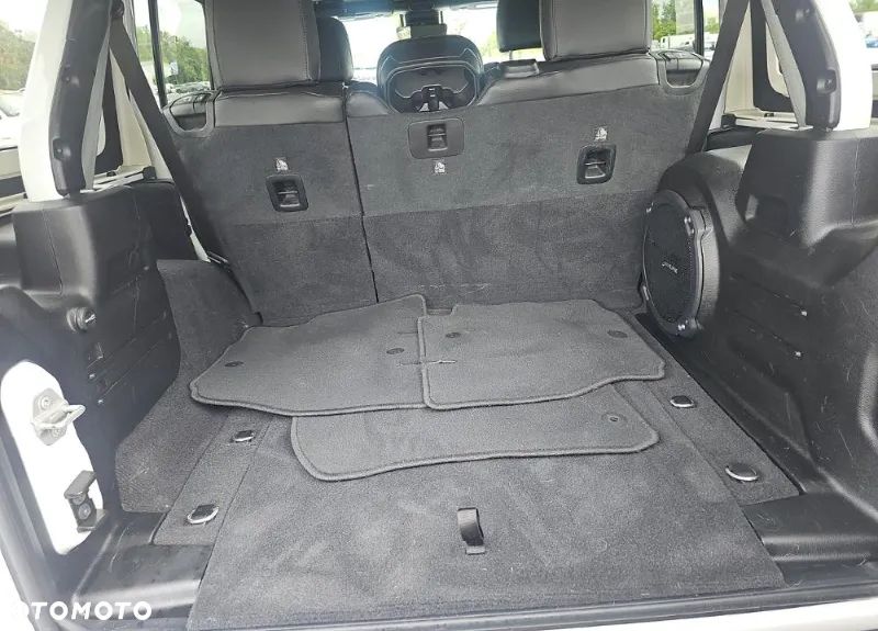 Jeep Wrangler 3.6 Unlim Rubicon - 12