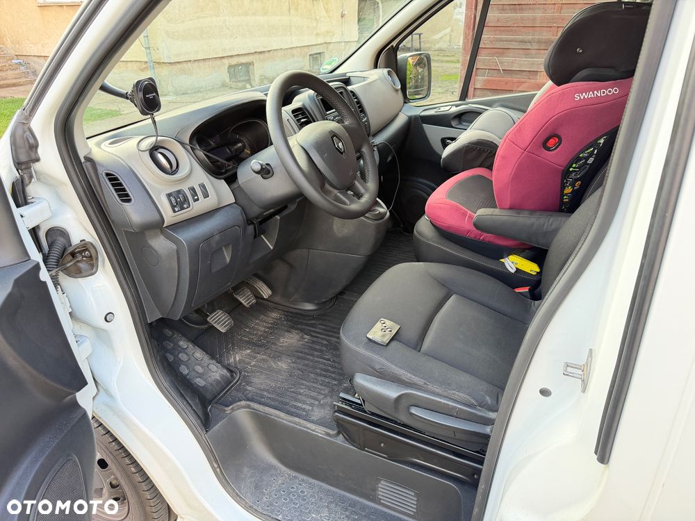 Renault Trafic - 11