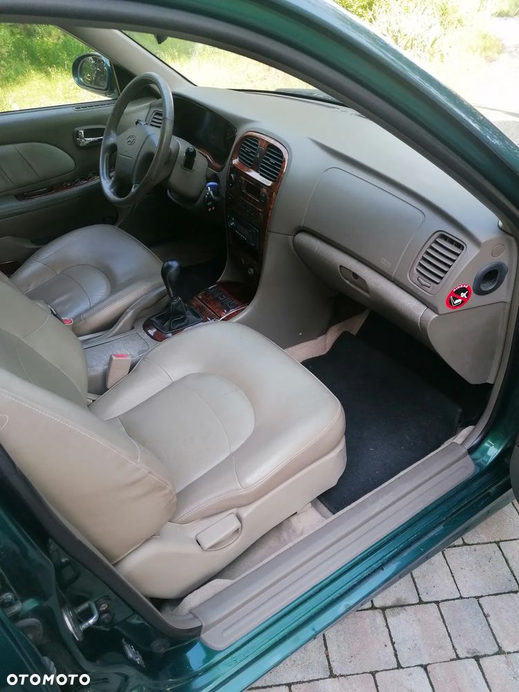 Hyundai Sonica - 21