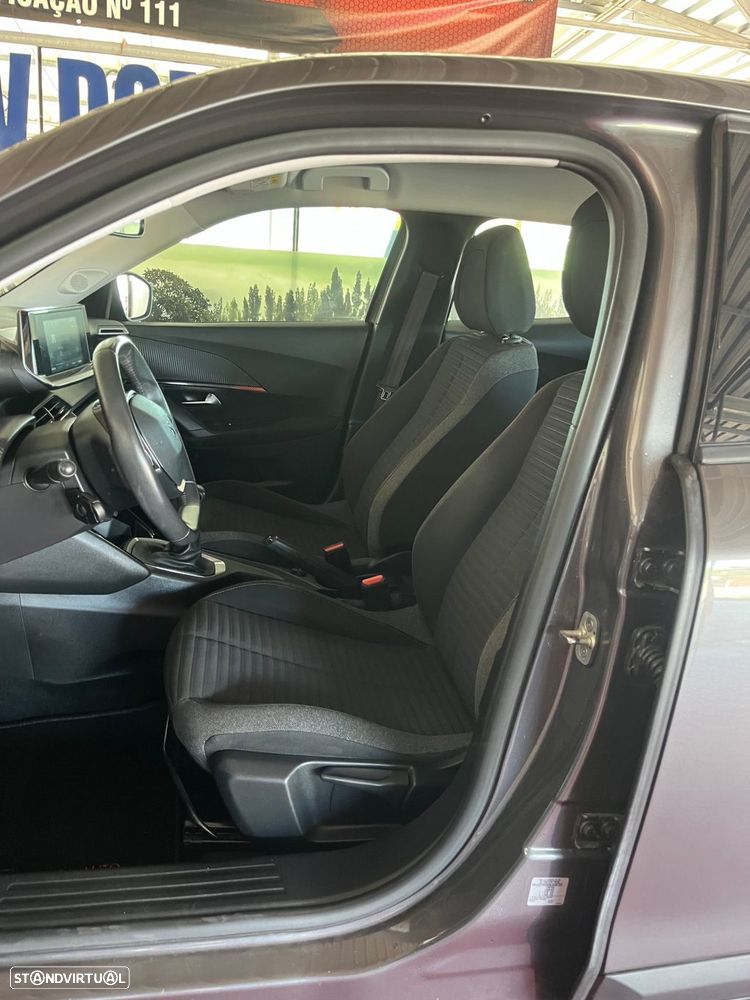 Peugeot 2008 1.5 BlueHDi Active Pack - 22