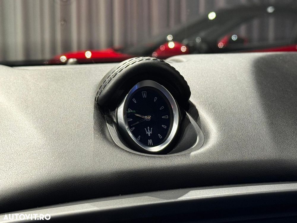 Maserati Ghibli - 18