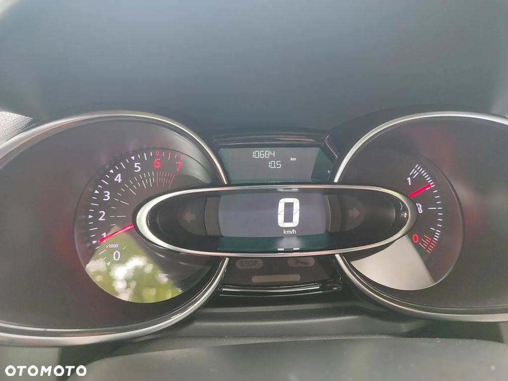 Renault Clio 0.9 Energy TCe Intens+ - 38
