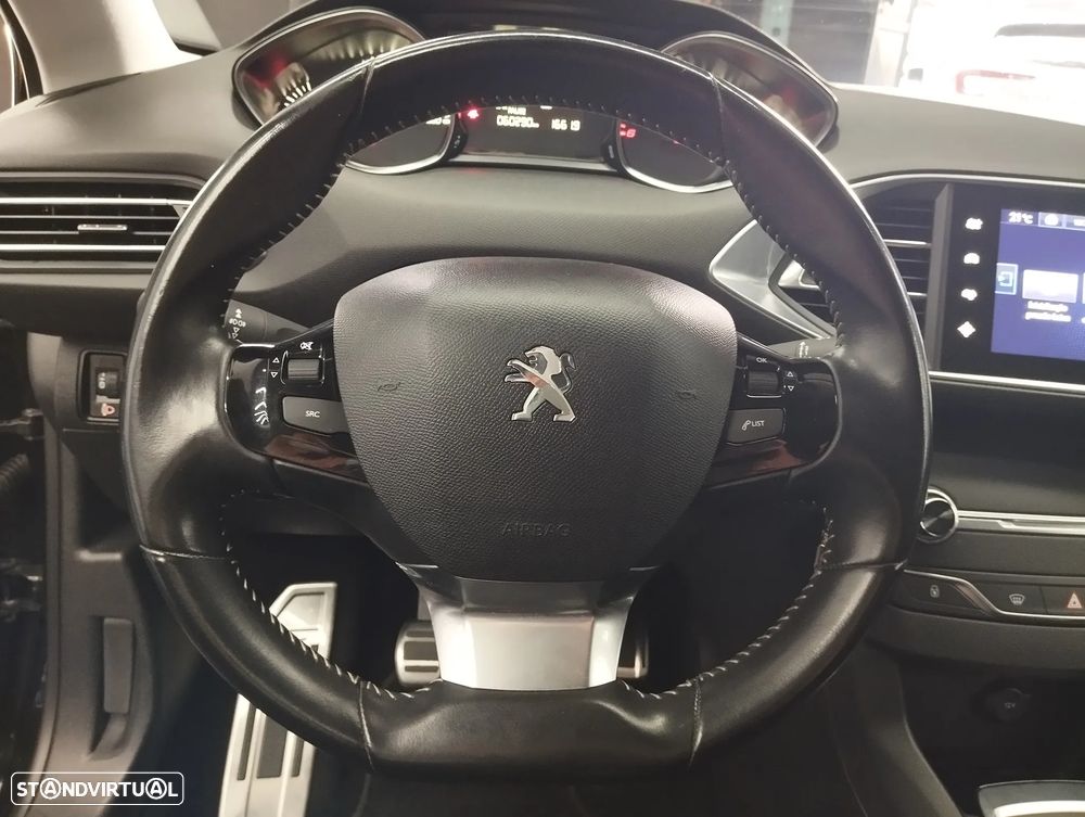 Peugeot 308 SW 1.6 BlueHDi Style - 20