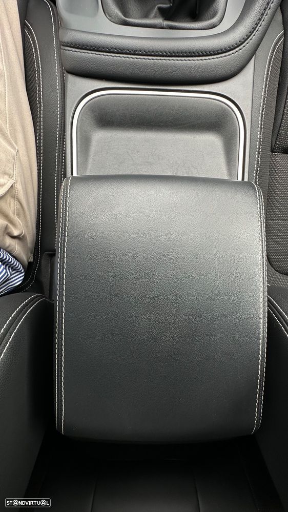 Jaguar E-Pace D150 R-Dynamic - 54