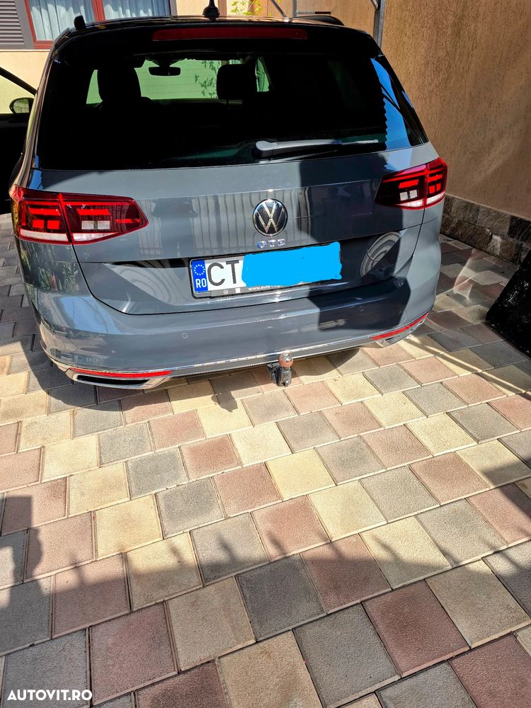 Volkswagen Passat - 10