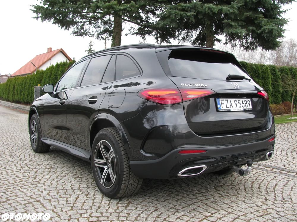 Mercedes-Benz GLC - 31