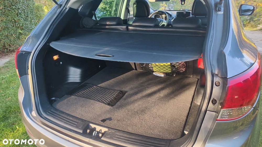 Hyundai ix35 1.7 CRDi Premium 2WD - 11