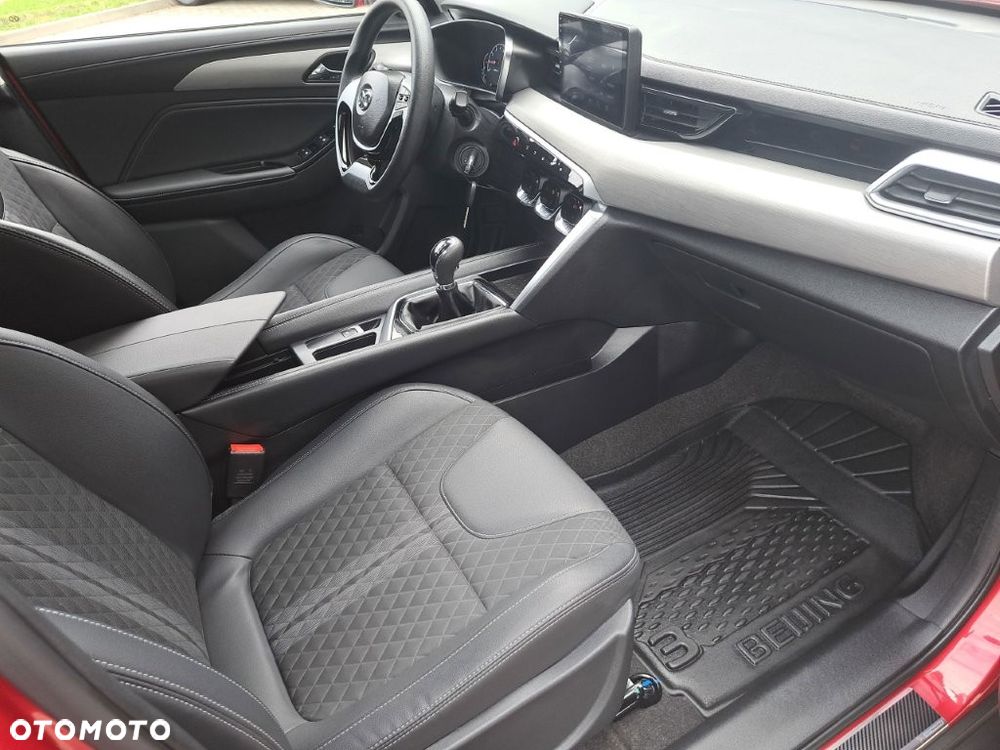 BAIC 3 1.5T Luxury - 19