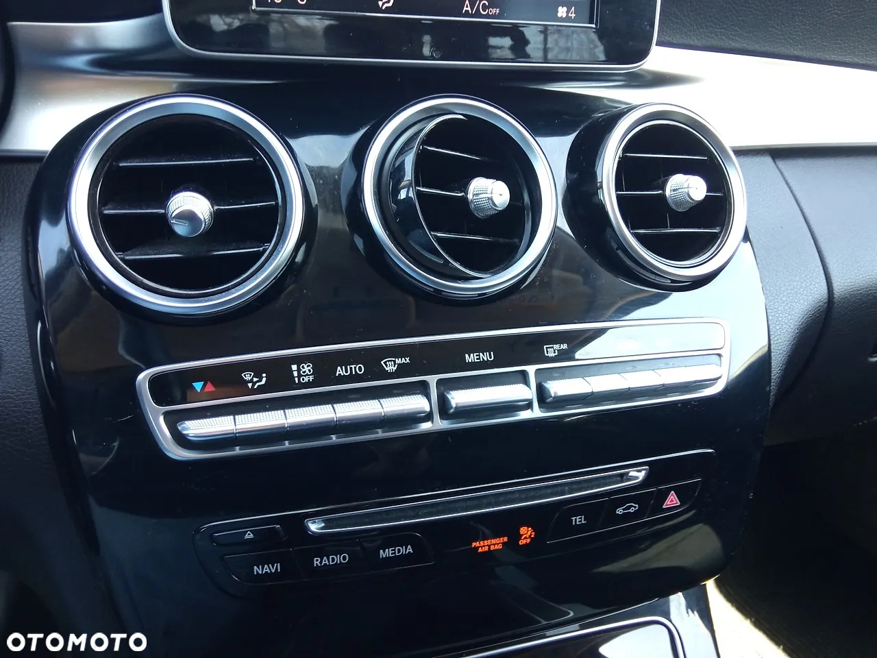 Mercedes-Benz Klasa C 180 (BlueTEC) d T Avantgarde - 12