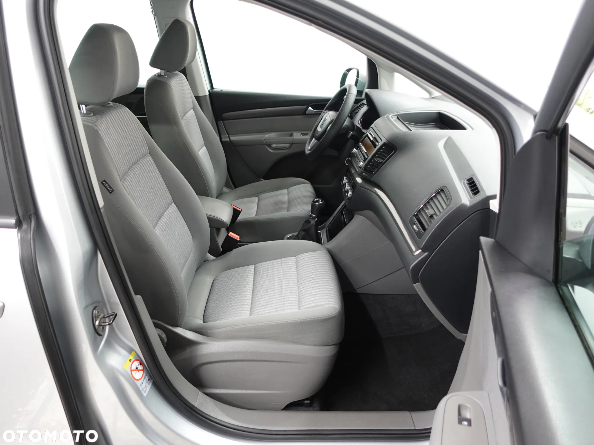 Seat Alhambra 2.0 TDI Ecomotive Reference - 25