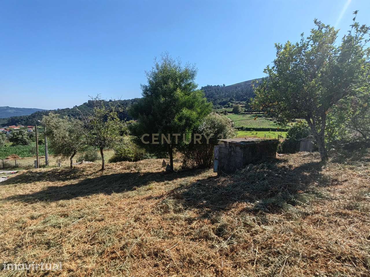 Casa Antiga para Recuperação em Eiras, Arcos de Valdevez - Grande imagem: 2/20