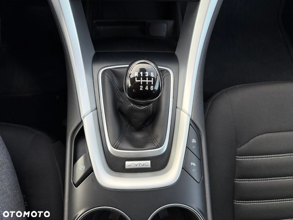 Ford Mondeo 1.5 EcoBoost Trend - 19