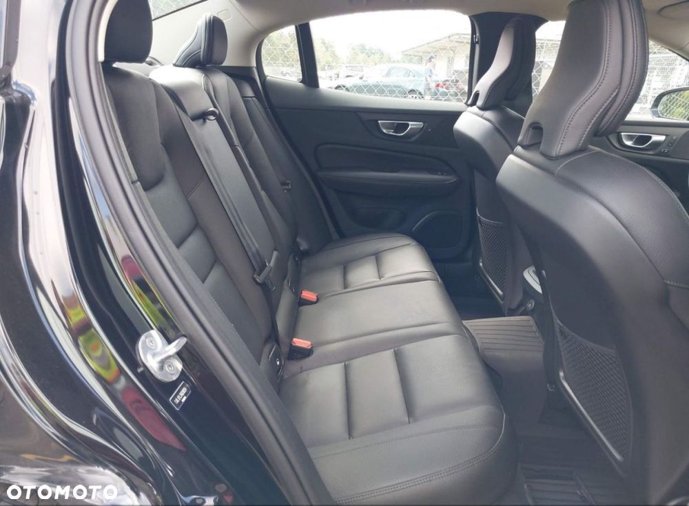 Volvo S60 - 13