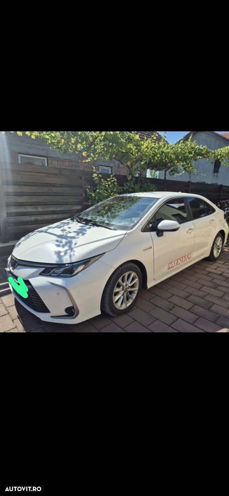 Toyota Corolla ver-1-8-hsd-business - 1