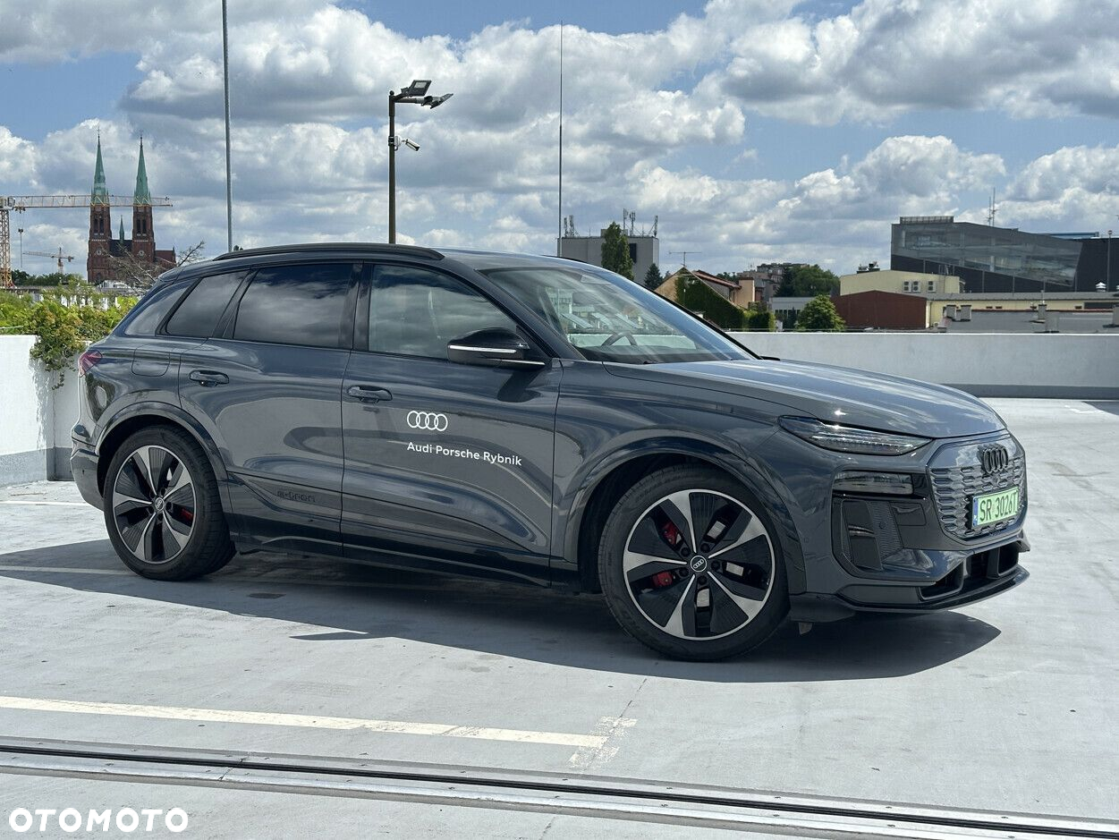 Audi Q6 e-tron - 7