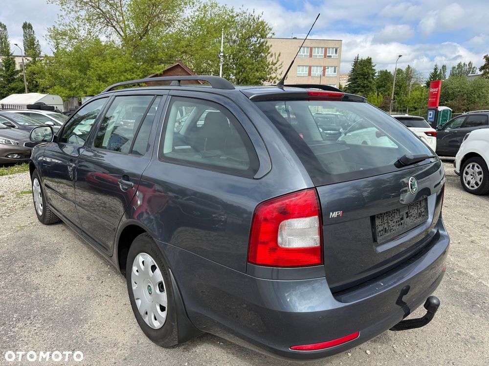 Skoda Octavia 1.6 Team Edition - 3