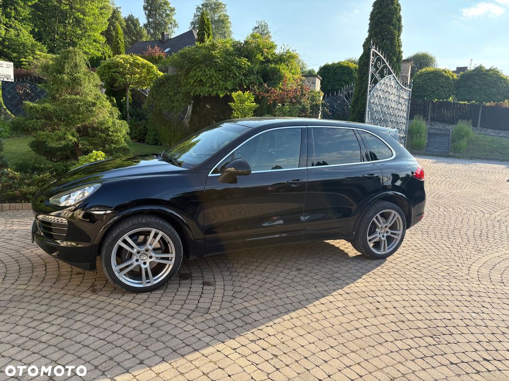 Porsche Cayenne Standard - 3
