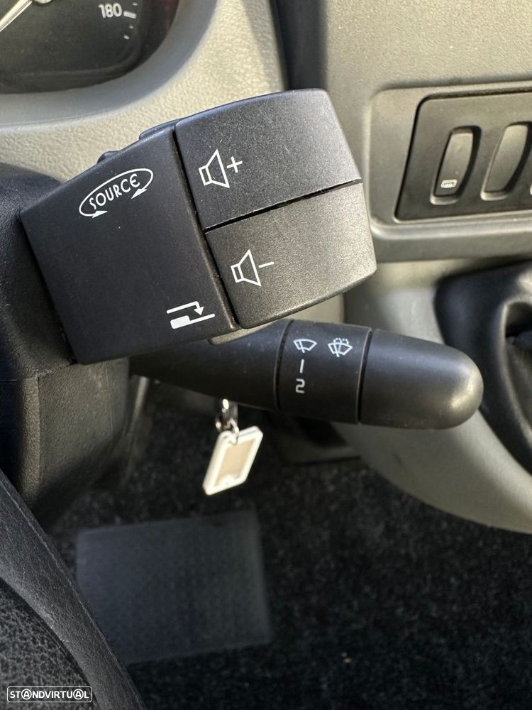 Renault Master 2.5 dCi L3 3.5T 100 - 10