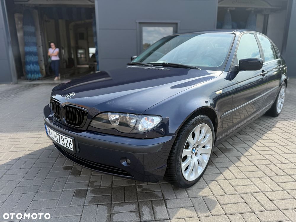 BMW Seria 3 320i Edition Exclusive - 4