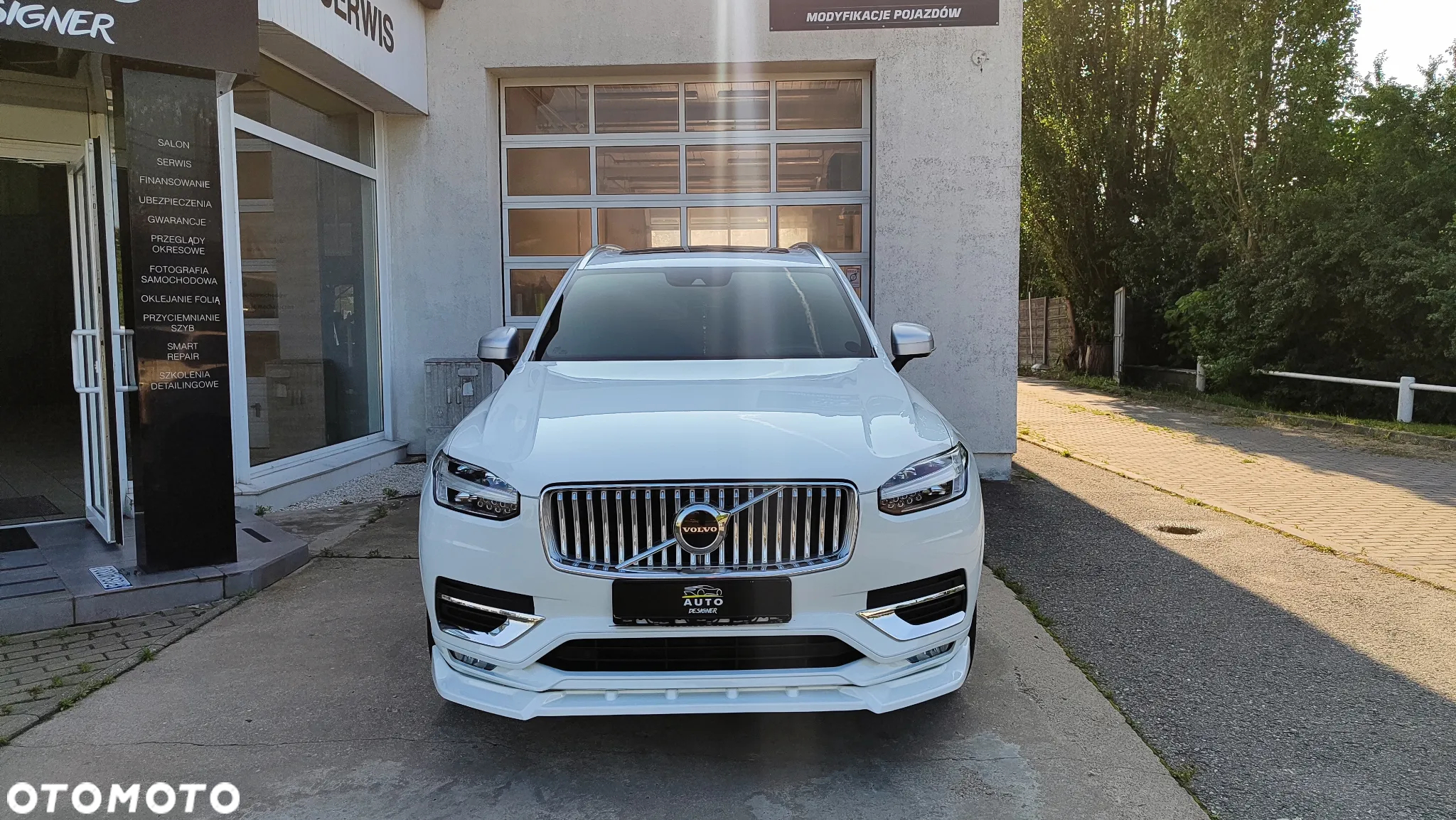 Volvo XC 90 D5 AWD R-Design 7os - 4