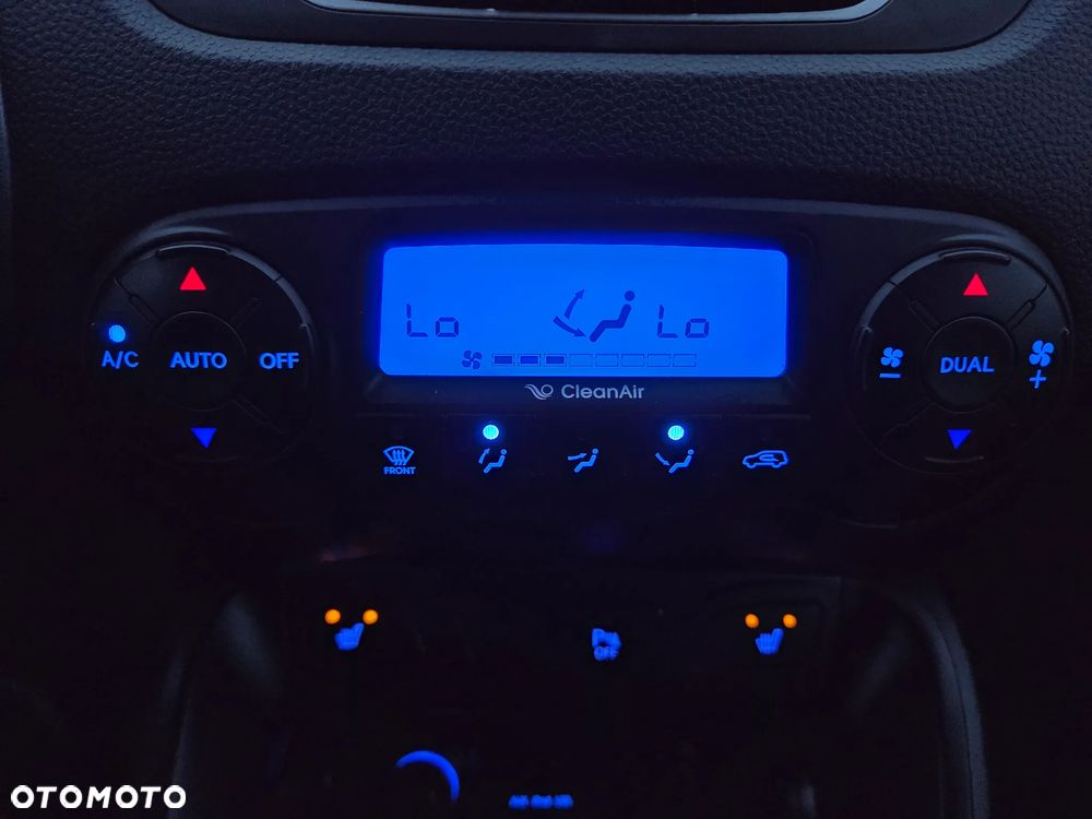 Hyundai ix35 2.0 4WD Premium - 23