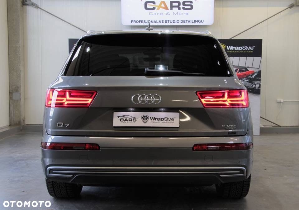 Audi Q7 - 3