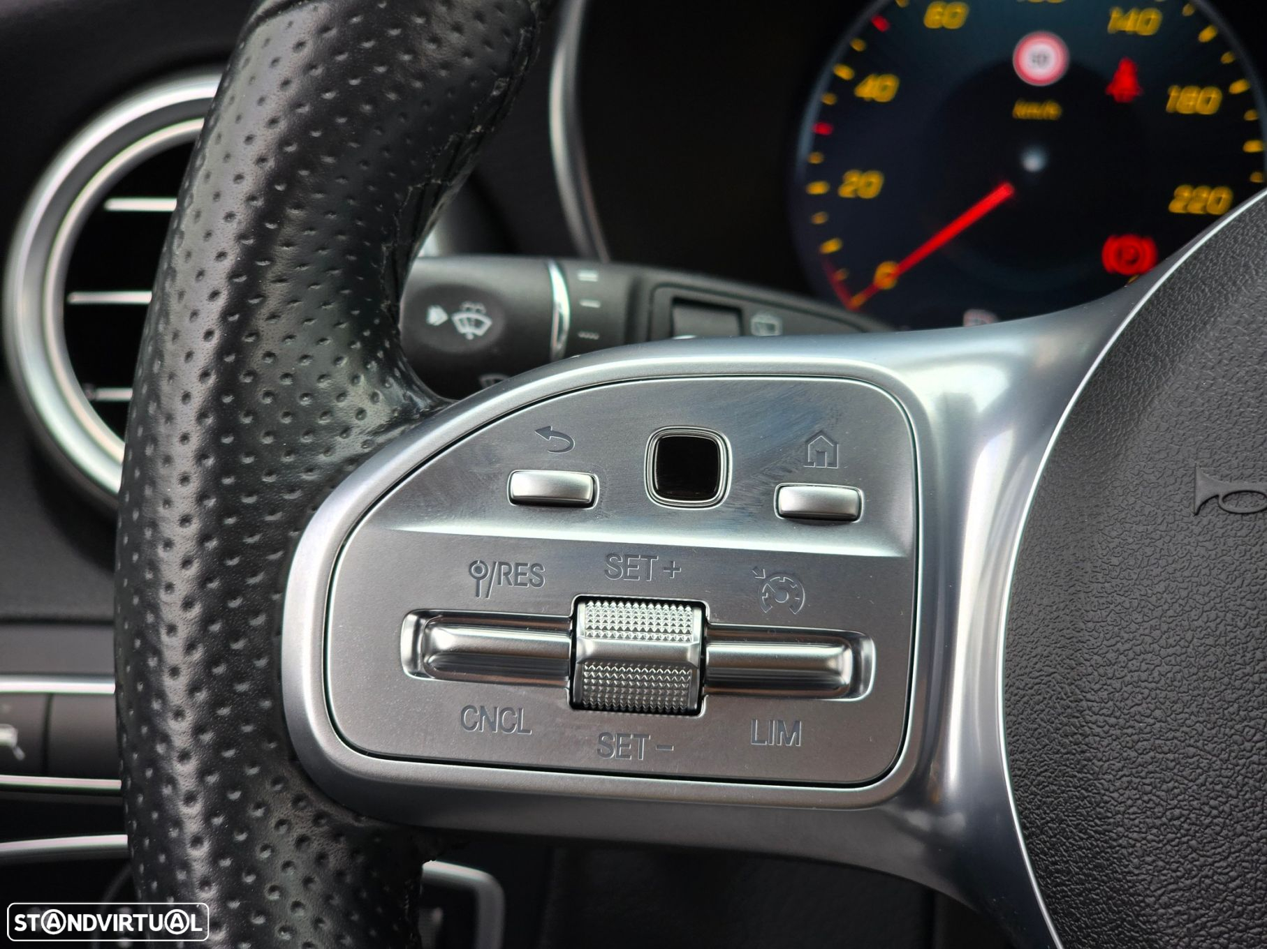 Mercedes-Benz C 220 d Station 9G-TRONIC AMG Line - 19