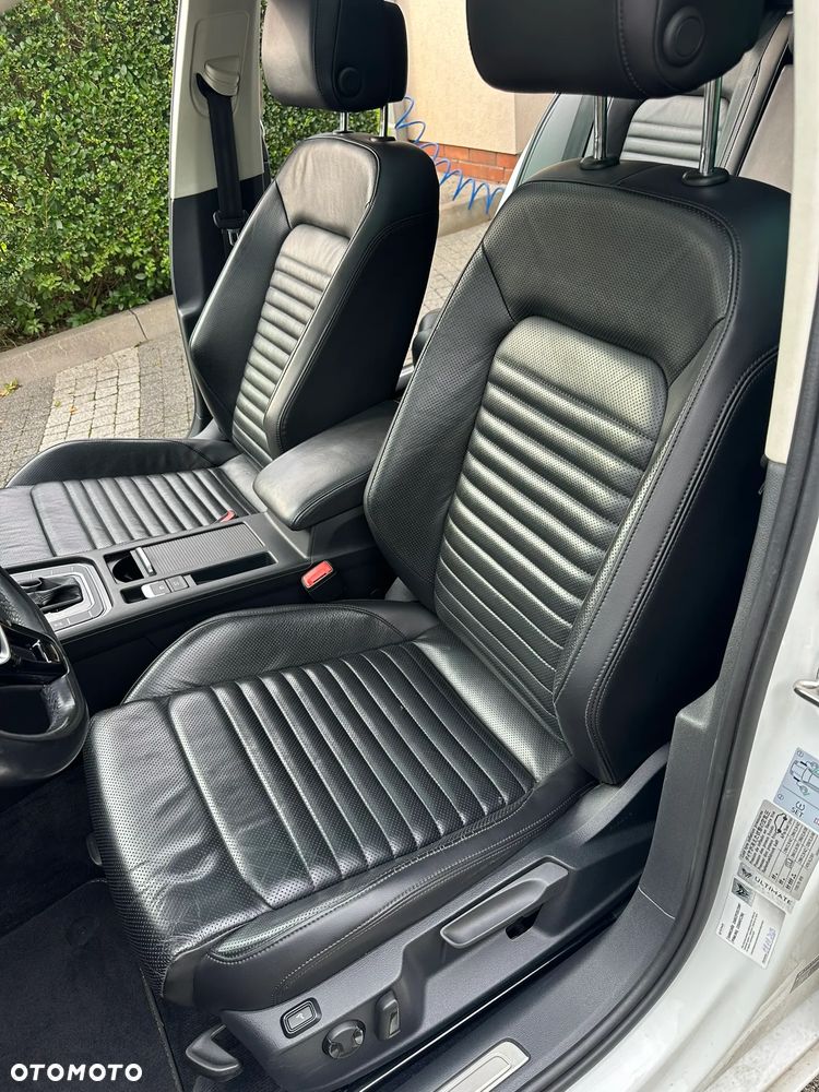 Volkswagen Passat - 5