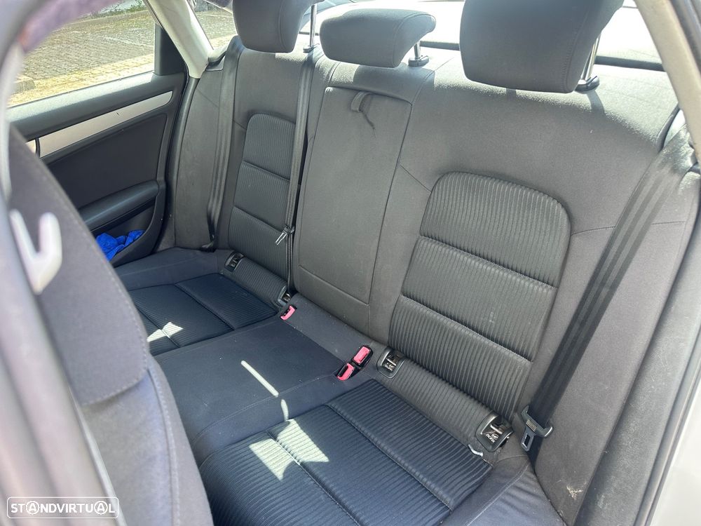 Audi A4 2.0 TDI - 14